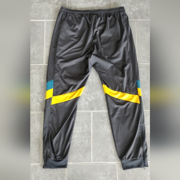 sold - Picture 2 of 6